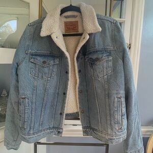 Levi's Light Blue Denim Jacket with Sherpa Lining, Large WITH DEFECTS
